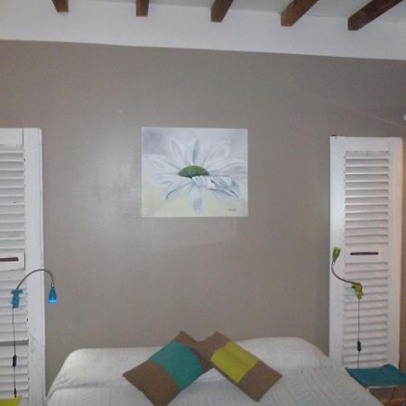Chambres D'Hotes La Rose Des Vents Ginestas 외부 사진