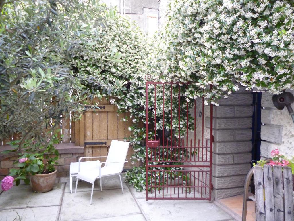 Chambres D'Hotes La Rose Des Vents Ginestas 외부 사진